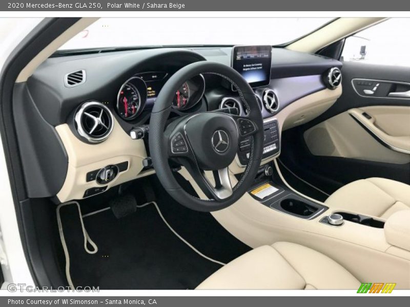 Polar White / Sahara Beige 2020 Mercedes-Benz GLA 250
