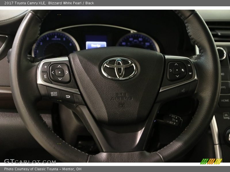 Blizzard White Pearl / Black 2017 Toyota Camry XLE
