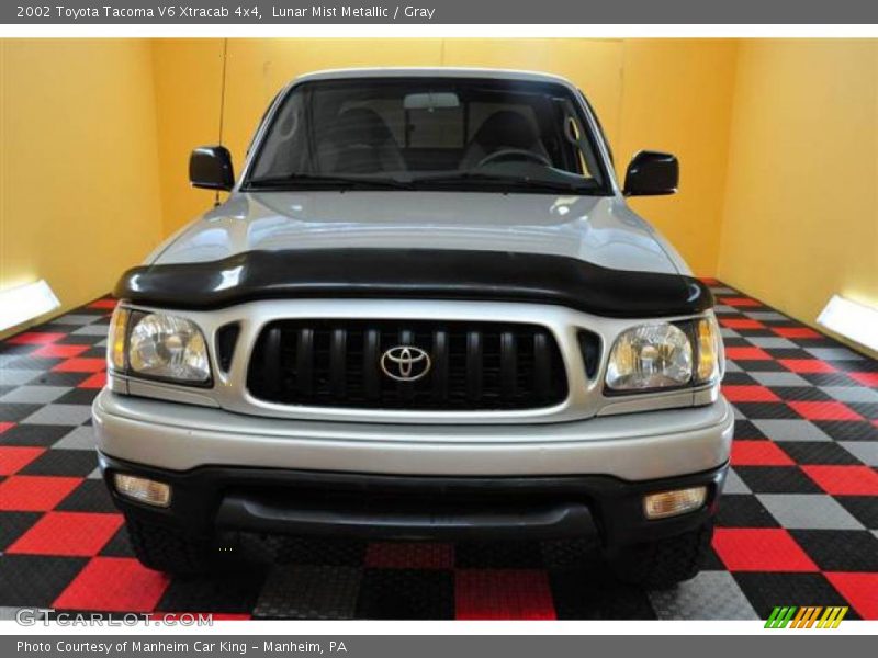 Lunar Mist Metallic / Gray 2002 Toyota Tacoma V6 Xtracab 4x4