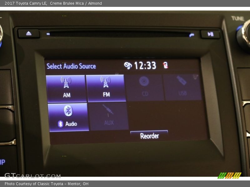 Creme Brulee Mica / Almond 2017 Toyota Camry LE