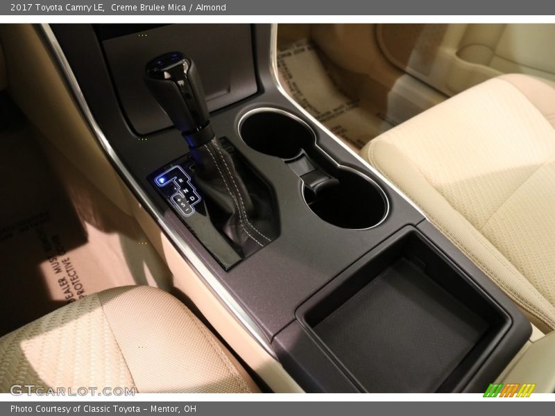 Creme Brulee Mica / Almond 2017 Toyota Camry LE
