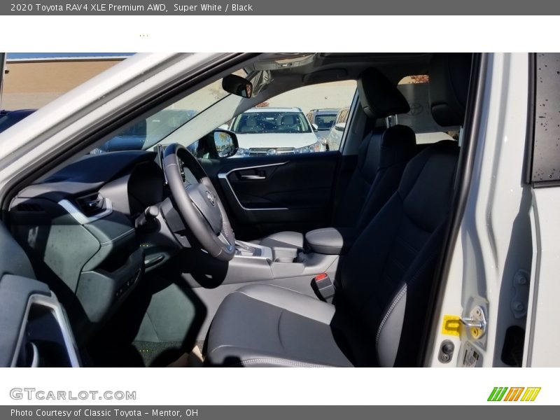 Super White / Black 2020 Toyota RAV4 XLE Premium AWD