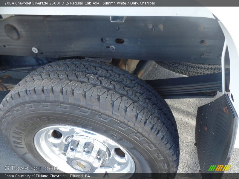 Summit White / Dark Charcoal 2004 Chevrolet Silverado 2500HD LS Regular Cab 4x4