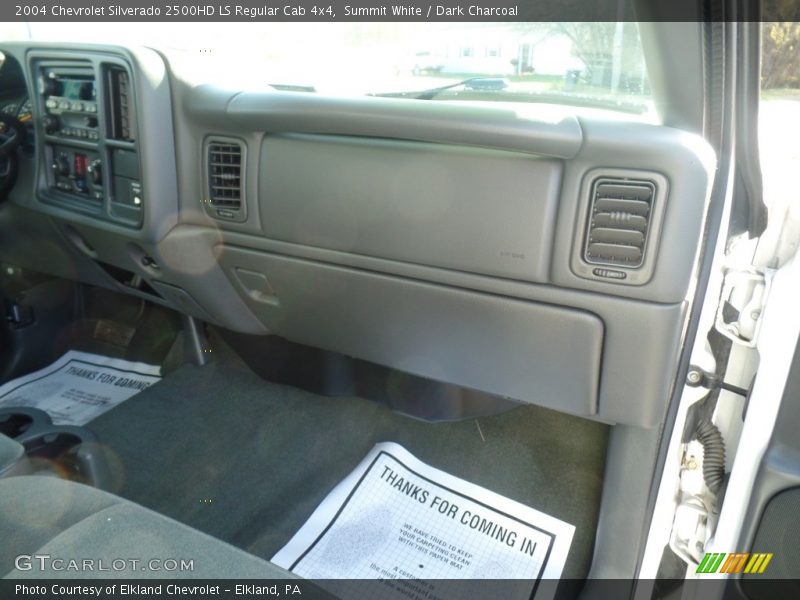 Summit White / Dark Charcoal 2004 Chevrolet Silverado 2500HD LS Regular Cab 4x4