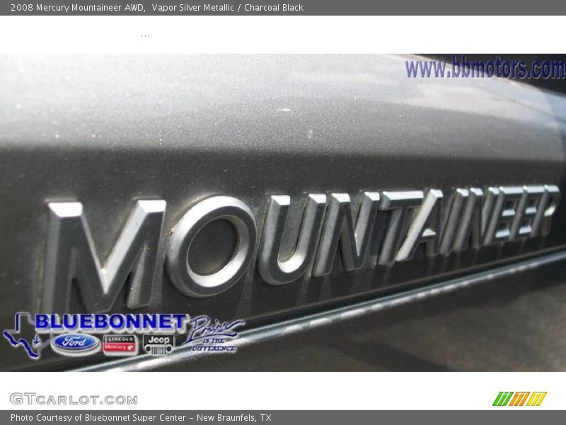 Vapor Silver Metallic / Charcoal Black 2008 Mercury Mountaineer AWD