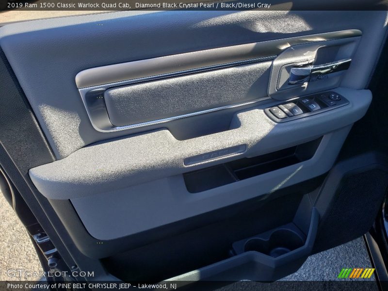 Diamond Black Crystal Pearl / Black/Diesel Gray 2019 Ram 1500 Classic Warlock Quad Cab