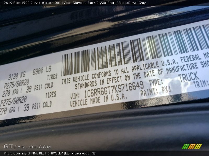 Diamond Black Crystal Pearl / Black/Diesel Gray 2019 Ram 1500 Classic Warlock Quad Cab