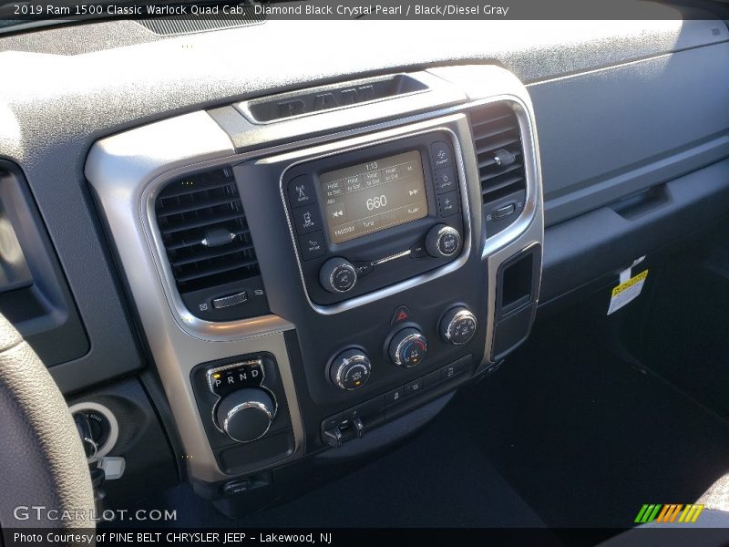 Diamond Black Crystal Pearl / Black/Diesel Gray 2019 Ram 1500 Classic Warlock Quad Cab