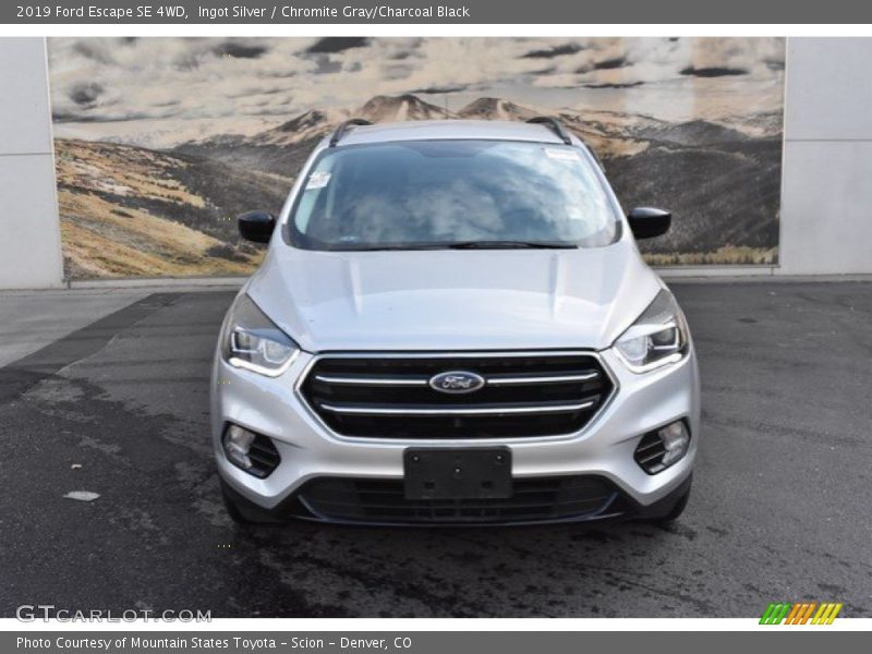 Ingot Silver / Chromite Gray/Charcoal Black 2019 Ford Escape SE 4WD