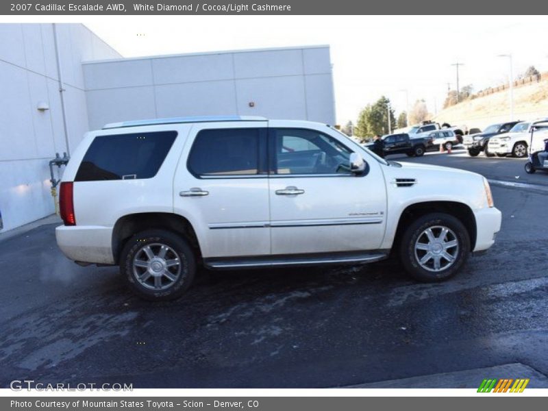White Diamond / Cocoa/Light Cashmere 2007 Cadillac Escalade AWD