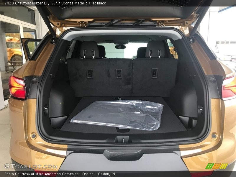  2020 Blazer LT Trunk