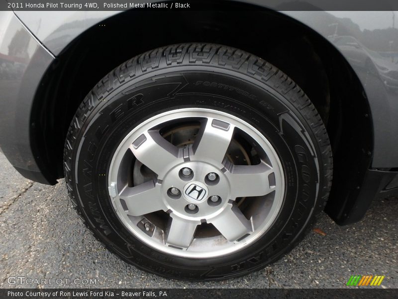 Polished Metal Metallic / Black 2011 Honda Pilot Touring 4WD