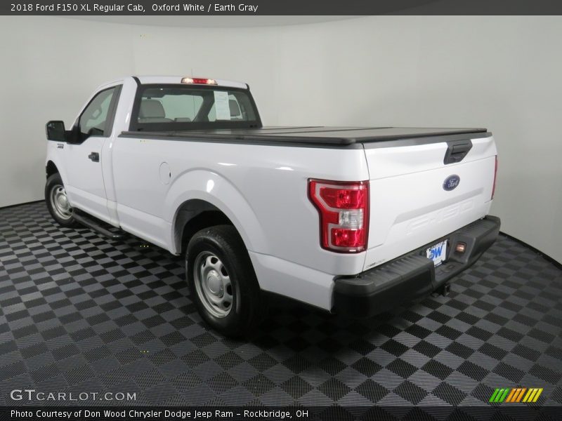 Oxford White / Earth Gray 2018 Ford F150 XL Regular Cab