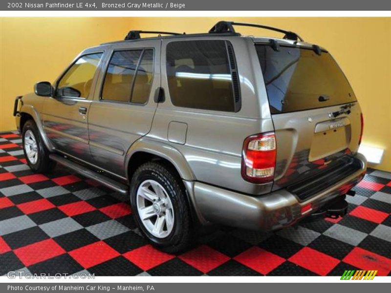 Bronzed Gray Metallic / Beige 2002 Nissan Pathfinder LE 4x4