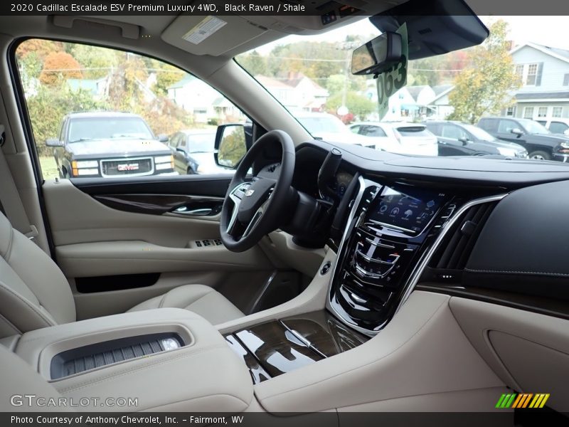 Dashboard of 2020 Escalade ESV Premium Luxury 4WD