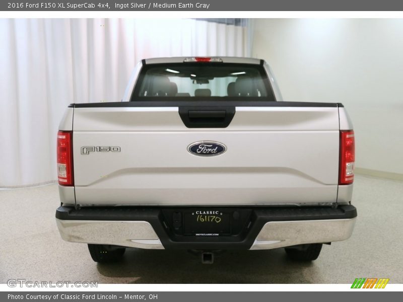 Ingot Silver / Medium Earth Gray 2016 Ford F150 XL SuperCab 4x4