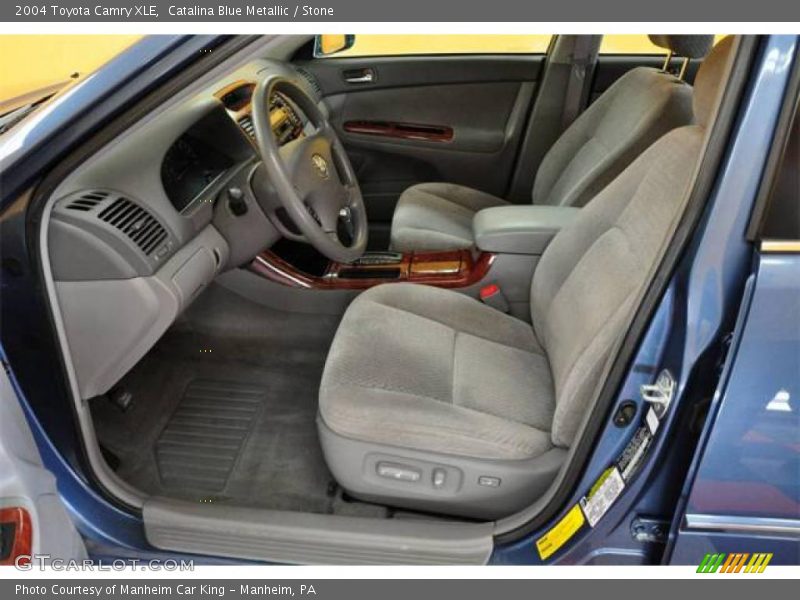 Catalina Blue Metallic / Stone 2004 Toyota Camry XLE