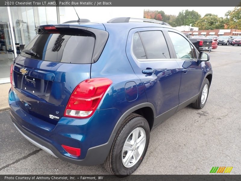 Pacific Blue Metallic / Jet Black 2020 Chevrolet Trax LT AWD