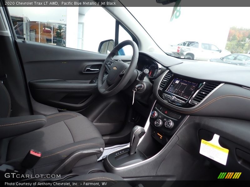 Pacific Blue Metallic / Jet Black 2020 Chevrolet Trax LT AWD