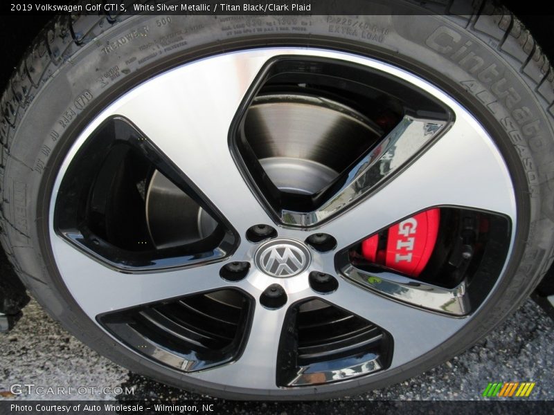 White Silver Metallic / Titan Black/Clark Plaid 2019 Volkswagen Golf GTI S
