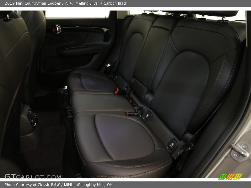Melting Silver / Carbon Black 2019 Mini Countryman Cooper S All4