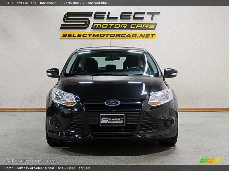Tuxedo Black / Charcoal Black 2014 Ford Focus SE Hatchback