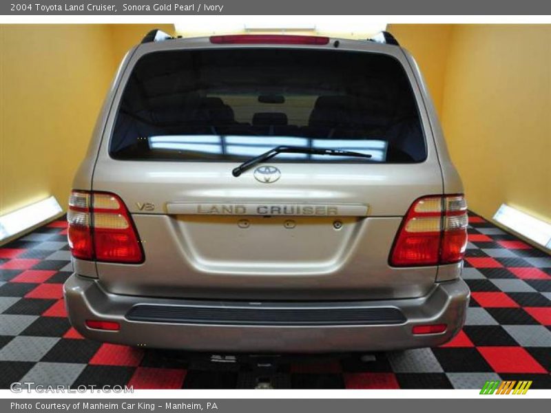 Sonora Gold Pearl / Ivory 2004 Toyota Land Cruiser