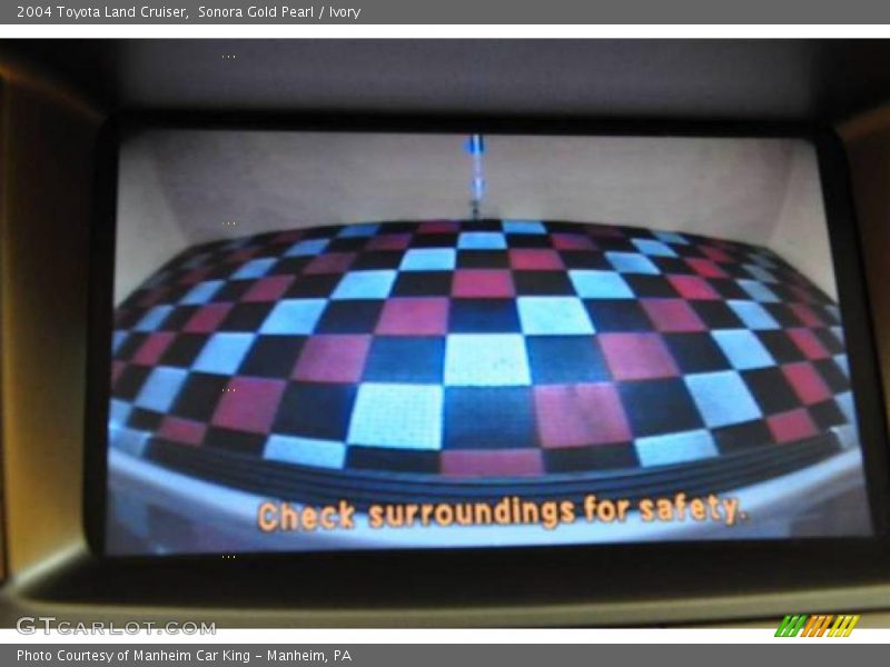 Sonora Gold Pearl / Ivory 2004 Toyota Land Cruiser