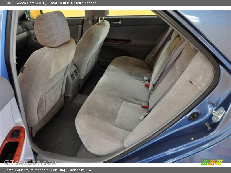 Catalina Blue Metallic / Stone 2004 Toyota Camry XLE