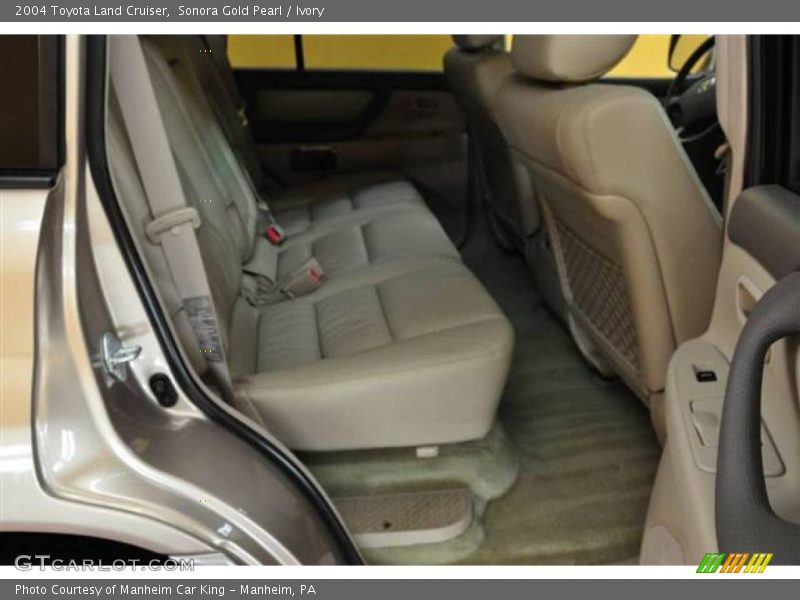 Sonora Gold Pearl / Ivory 2004 Toyota Land Cruiser