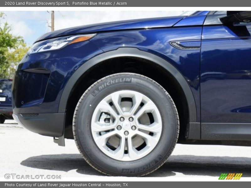 Portofino Blue Metallic / Acorn 2020 Land Rover Discovery Sport S