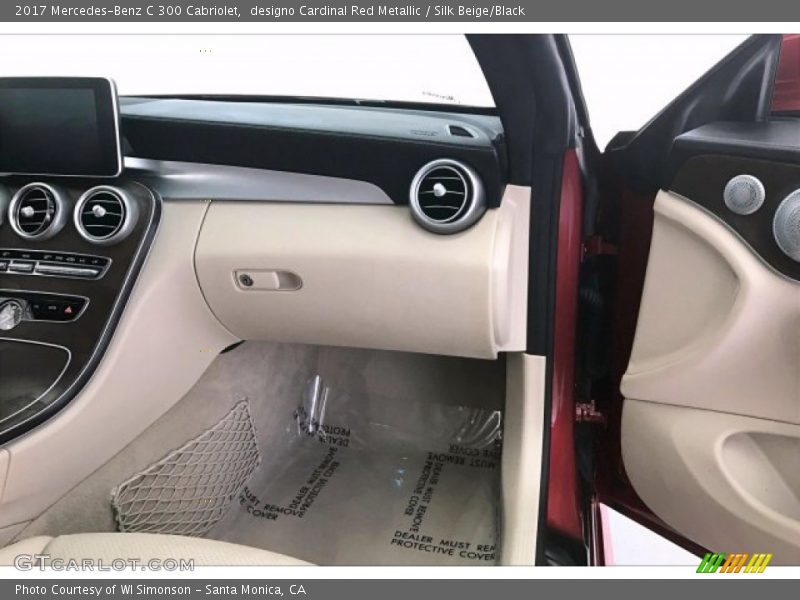 designo Cardinal Red Metallic / Silk Beige/Black 2017 Mercedes-Benz C 300 Cabriolet