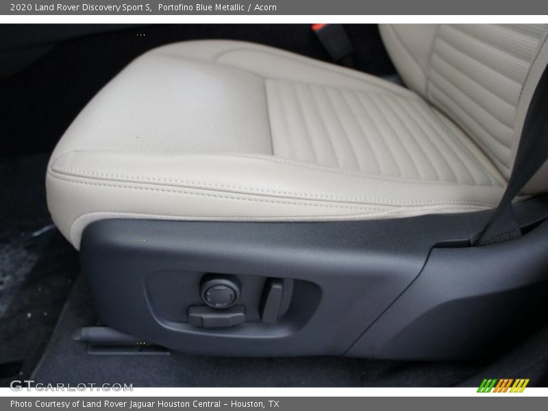 Portofino Blue Metallic / Acorn 2020 Land Rover Discovery Sport S