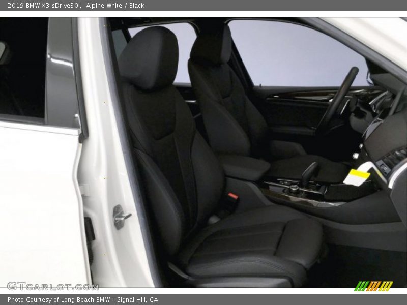 Alpine White / Black 2019 BMW X3 sDrive30i