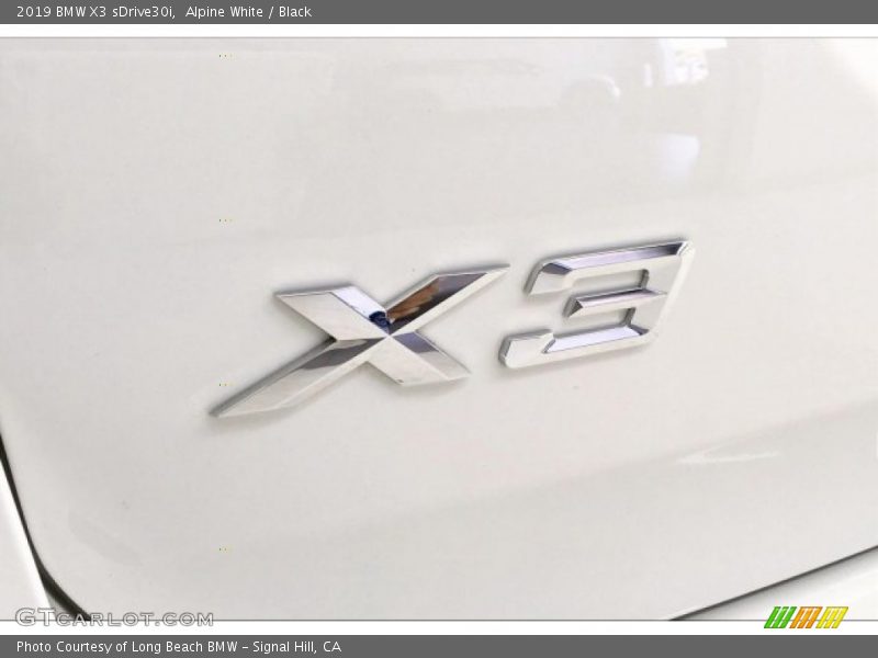 Alpine White / Black 2019 BMW X3 sDrive30i