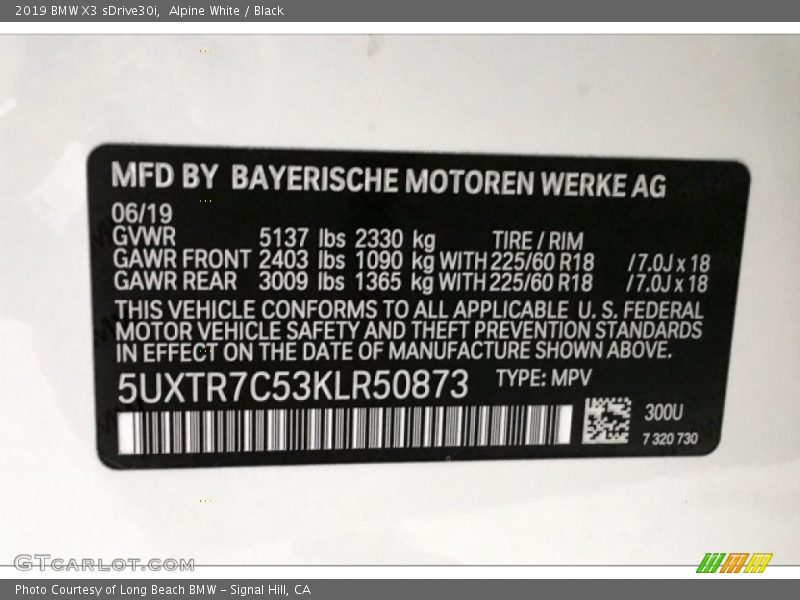 Alpine White / Black 2019 BMW X3 sDrive30i