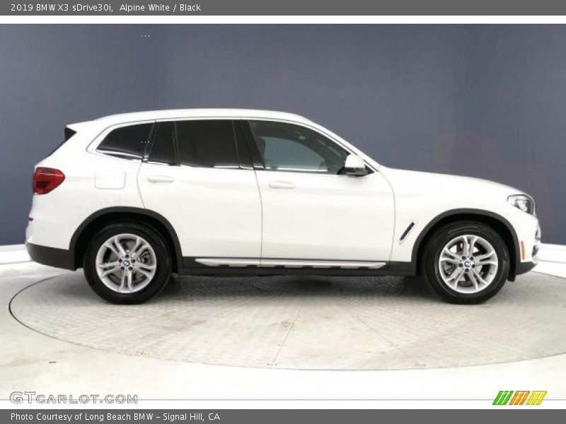 Alpine White / Black 2019 BMW X3 sDrive30i