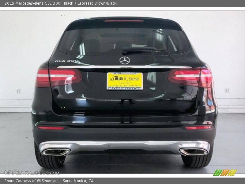 Black / Espresso Brown/Black 2019 Mercedes-Benz GLC 300