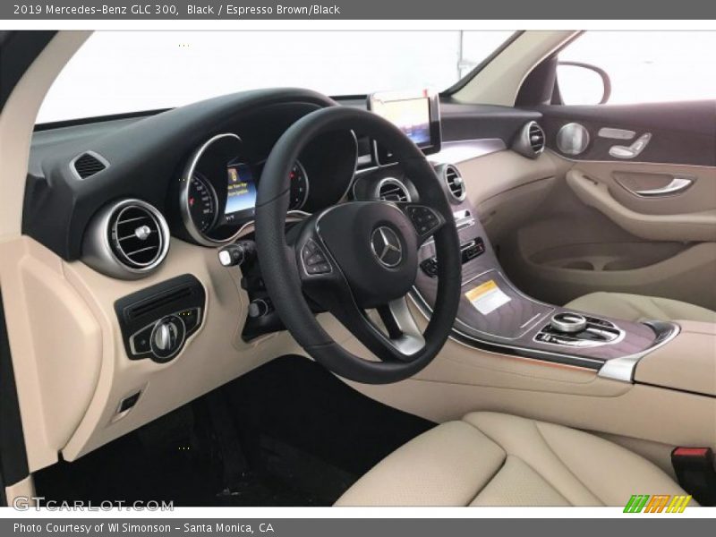 Black / Espresso Brown/Black 2019 Mercedes-Benz GLC 300