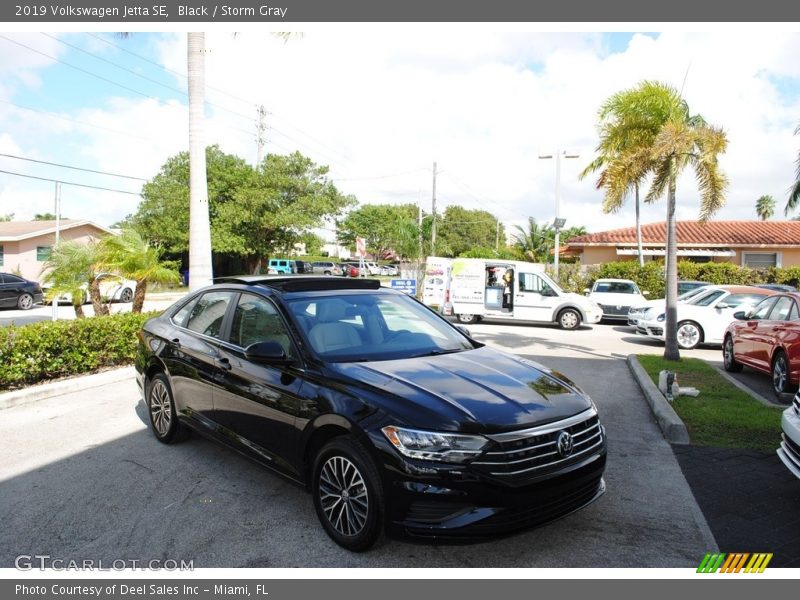 Black / Storm Gray 2019 Volkswagen Jetta SE