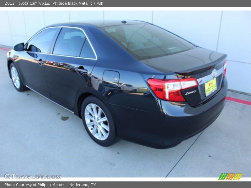 Attitude Black Metallic / Ash 2012 Toyota Camry XLE