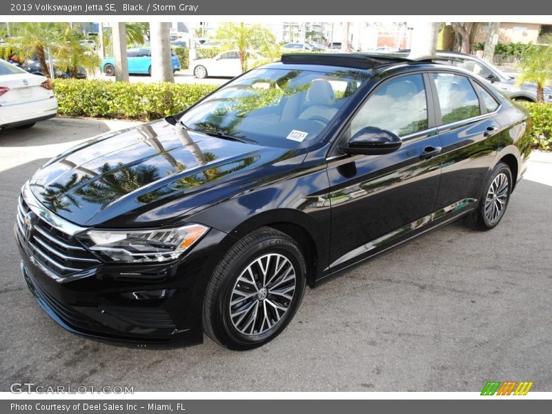Black / Storm Gray 2019 Volkswagen Jetta SE