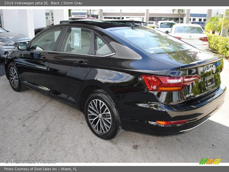 Black / Storm Gray 2019 Volkswagen Jetta SE