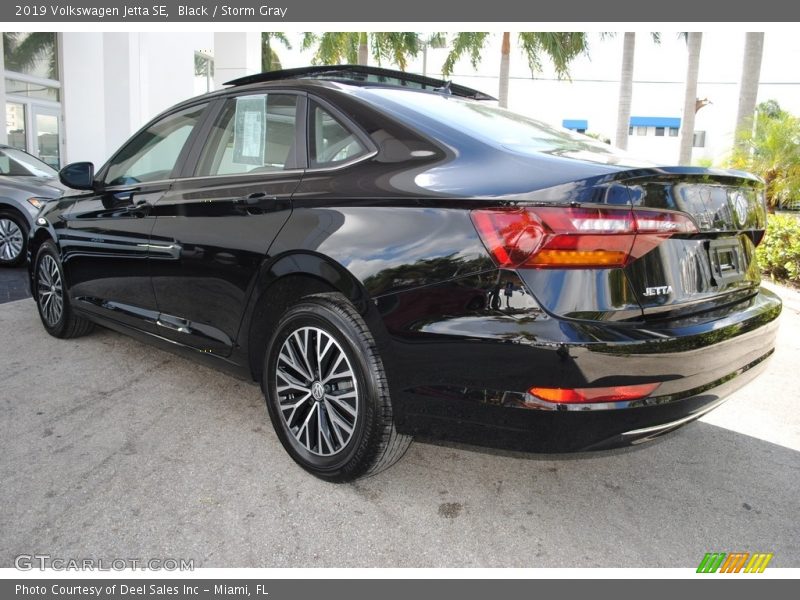 Black / Storm Gray 2019 Volkswagen Jetta SE