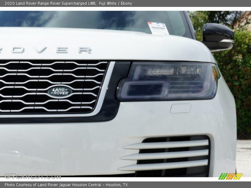 Fuji White / Ebony 2020 Land Rover Range Rover Supercharged LWB