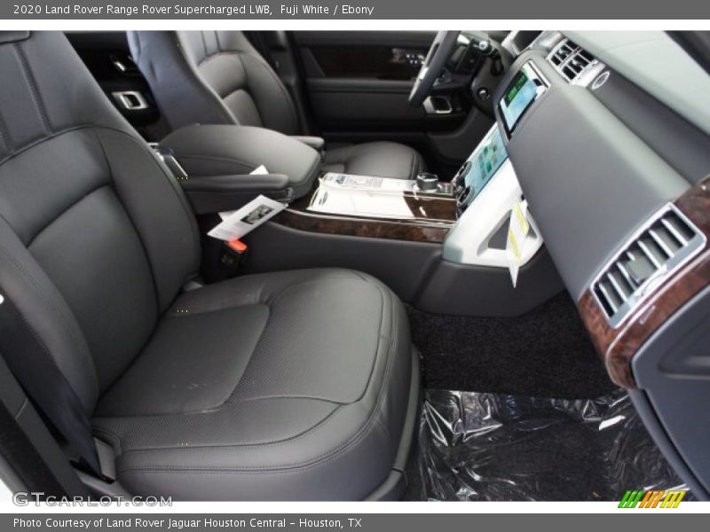 Fuji White / Ebony 2020 Land Rover Range Rover Supercharged LWB