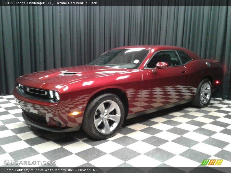 Octane Red Pearl / Black 2019 Dodge Challenger SXT