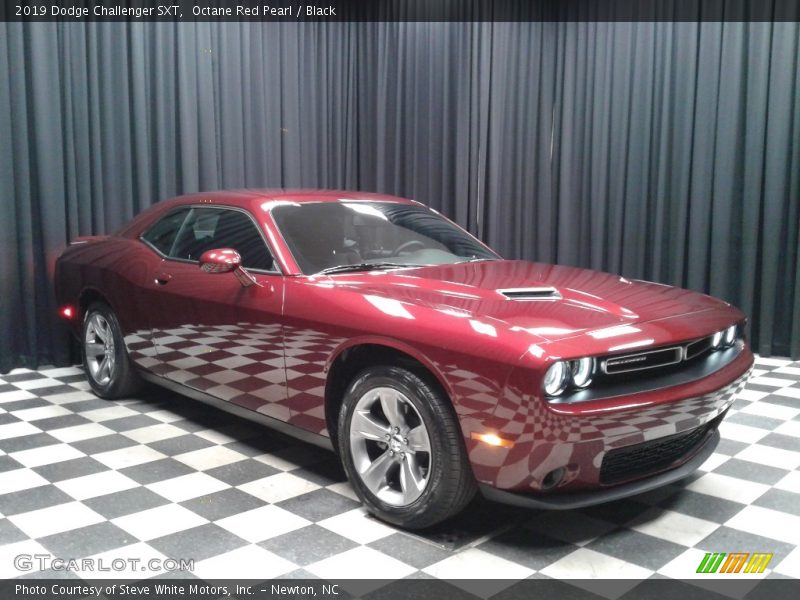 Octane Red Pearl / Black 2019 Dodge Challenger SXT