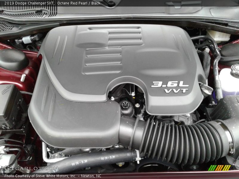 Octane Red Pearl / Black 2019 Dodge Challenger SXT