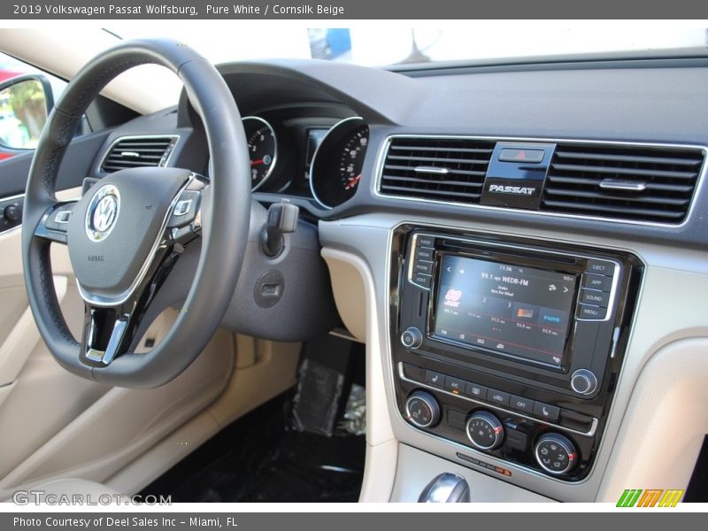 Pure White / Cornsilk Beige 2019 Volkswagen Passat Wolfsburg